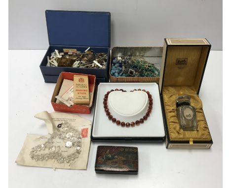 Two boxes of various objets de vertus including lapis lazuli bead necklace, malachite bead necklace, jade bead necklace, turq