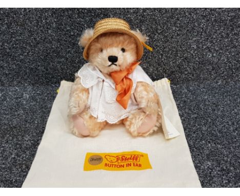 Steiff 654657 Sundays Bear. In original bag and good condition