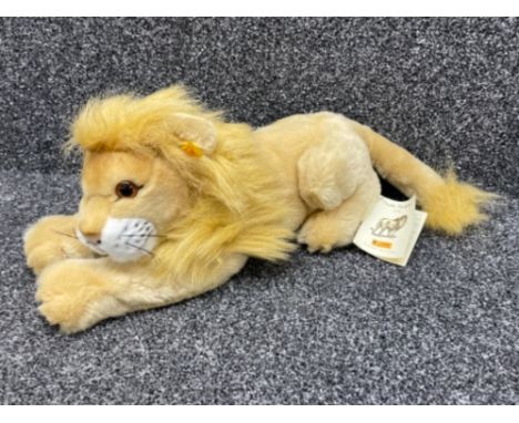 Steiff Bear 066719 “Lowe” Lion in good condition and tags attached