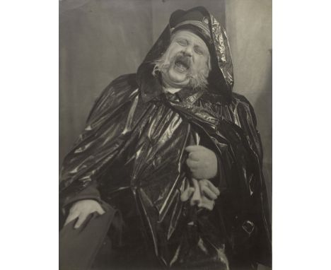 Film Photography -- Photographer unknown. Film stills from the UFA film "Der letze Mann" (The Last Laugh) with Emil Jannings,