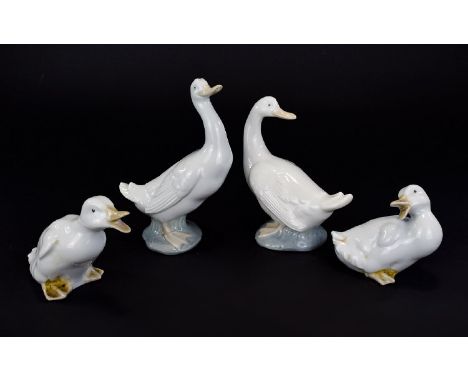 Nao by Lladro Porcelain Figures ( 4 ) In Total. ' Ducks ' Various Sizes. All Figures are In Good Condition. Tallest Figure 6.