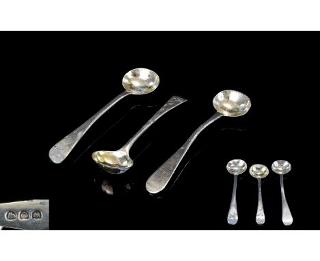 Georgian Period ( 3 ) Three Silver Preserve Spoons. Hallmarks London 1809, London 1818 & London 1818. 4 & 4.25 Inches In leng