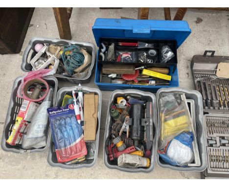 AN ASSORTMENT OF TOOLS AND HARDWARE TO INCLUDE LATCHES, A BRACE DRILL AND SCREW DRIVERS ETC 