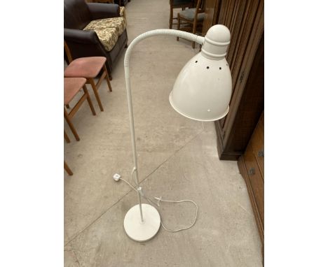 A MODERN ANGLE POISE LAMP 