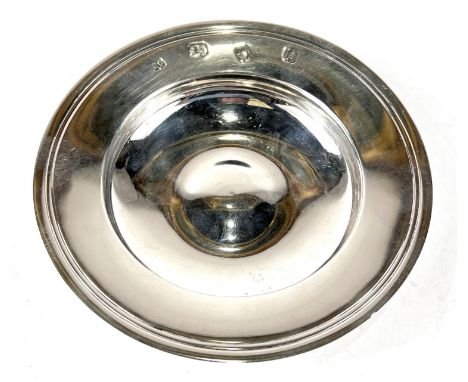 A hallmarked silver armada dish by R Comyn, London 1965, 3.7oz 