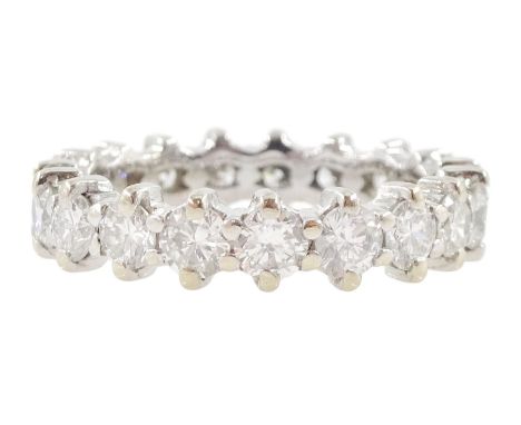 18ct white gold round brilliant cut diamond full eternity ring, total diamond weight approx 2.90 caratCondition Report:Approx