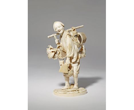 λ A GOOD JAPANESE IVORY CARVING, OKIMONO MEIJI 1868-1912 Depicting a street vendor, the man carrying his wares on a bamboo ro