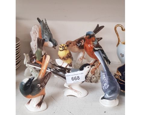 8 Goebel birds including Chaffinch (12.5cm high), Nuthatch (14cm) etc. 
