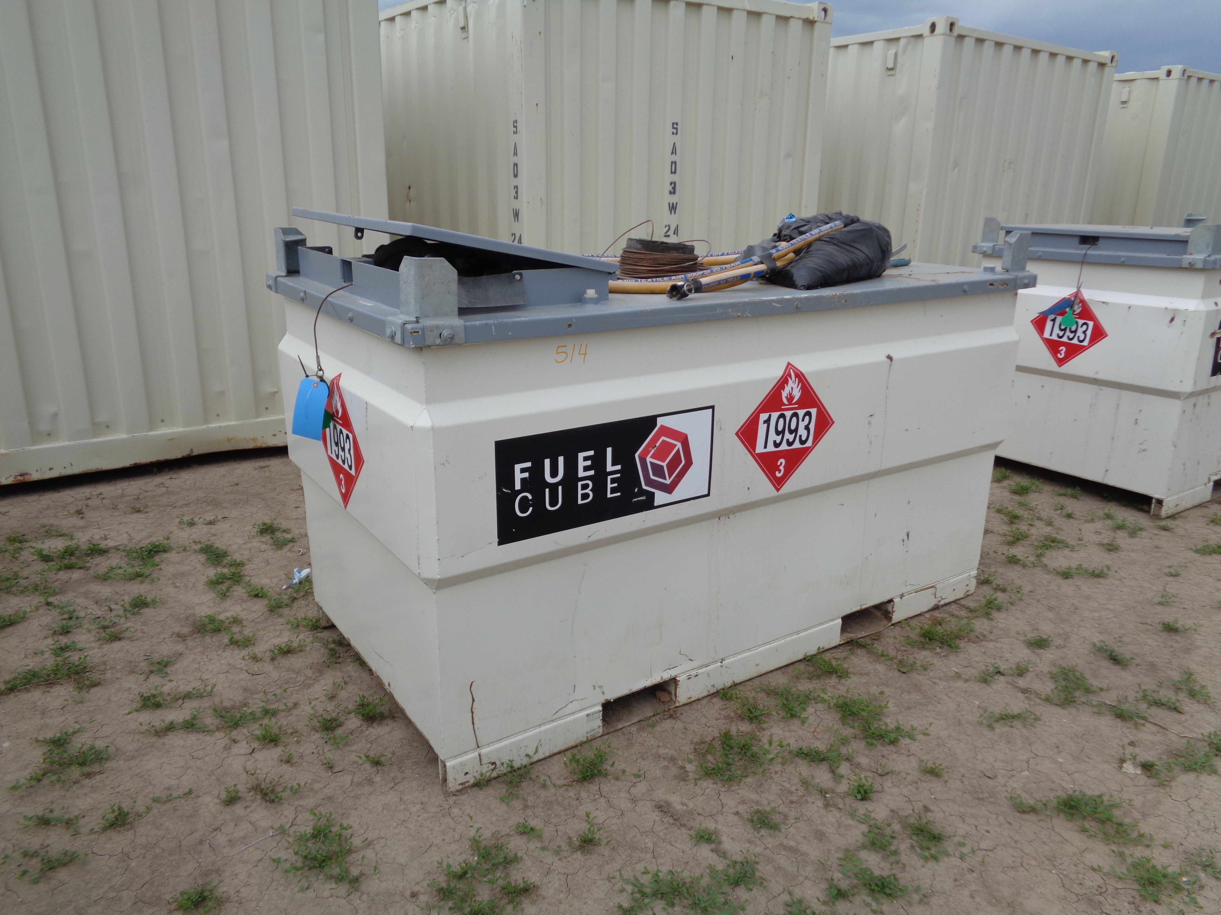 500 GALLON /2,000 LITER WESTERN GLOBAL FUEL CUBE MODEL FCP500 DOUBLE