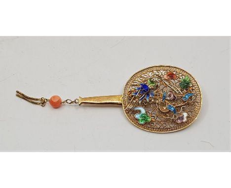 A Chinese precious yellow metal and cloisonne enamel "fan" brooch, fashioned as a rigid fan having fine filigree work leaf wi