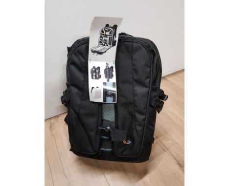 LOWEPRO CAMERA MULTI SECTIONAL BAG