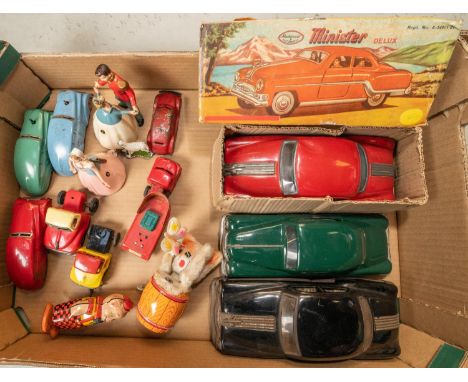 A quantity of tinplate/plastic toys. Including a German Lineol American style clockwork coupe in dark green. 2x friction powe