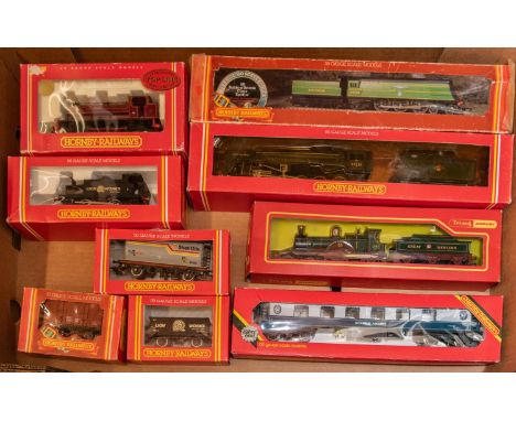 Quantity of Hornby Railways. 5 locomotives- BR 2-10-0 tender locomotive, 'Evening Star, RN 92220. SR Battle of Britain class 