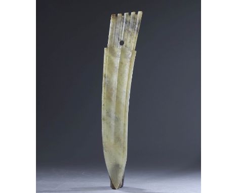 Jade dagger from Western Zhou dynasty   H19.3cm         W3.60cm
