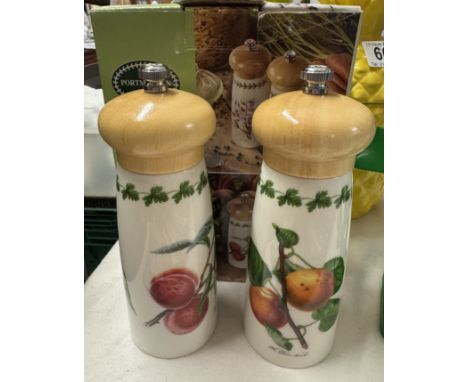 A boxed set of Portmeirion salt and pepper mills
