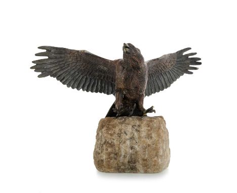 COLD PAINTED BRONZE SCULPTURE OF AN EAGLE, EARLY 20TH CENTURY modelled with wings spread, with rock base38cm wideLoose from b