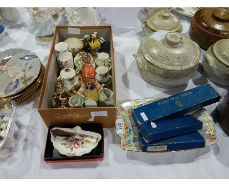 Royal Crown Derby "Posies", fan-shaped dish and butter knife (boxed), Royal Worcester knives (boxed), Royal Winton chintz dis