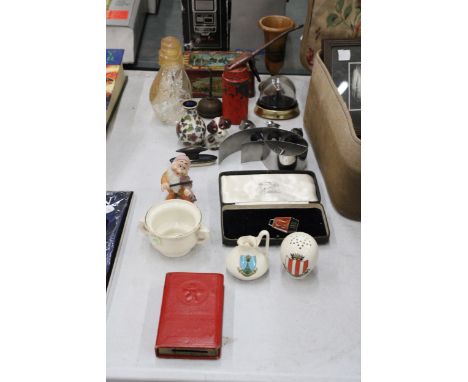 A MIXED LOT TO INCLUDE TWO VINTAGE OIL CANS (ONE MARKED WESCO), A NORTH CHESHIRE GROUP MONEY BOX, CRESTWARE, MAUCHLINE WARE V