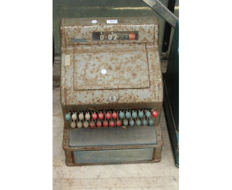 A VINTAGE GROSS CASH REGISTER 