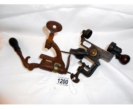 2 vintage cartridge loaders