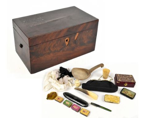 A small assortment of collectors' items including a Victorian tea caddy, snuff boxes, Victorian lacquered spectacle case with