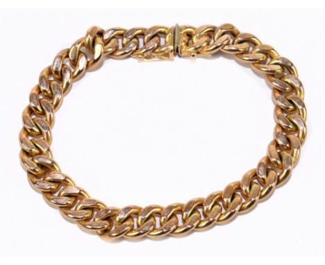 A 9ct yellow gold curb link bracelet, length 20.5cm, approx. 18.8g.&nbsp;Additional InformationGeneral light surface wear thr