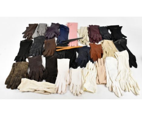 Twenty-two pairs of vintage lady's gloves including fifteen pairs of soft leather black, blue, beige and red size 7 lined glo