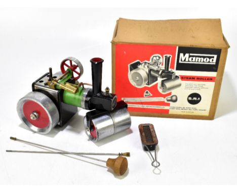 MAMOD; a boxed steam roller, with accessories.&nbsp;