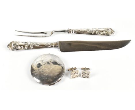 A modern hallmarked silver compact, London 1979, decorated with two geese, diameter 7cm, with a serving knife and fork with o