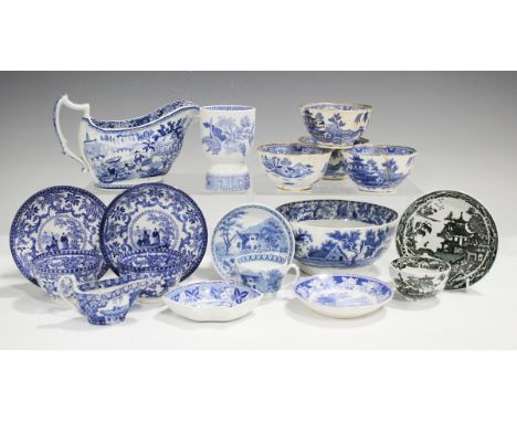 A Caughley Pagoda pattern blue printed teabowl, circa 1790, with gilt highlights, blue printed mark to base, diameter 8.5cm, 