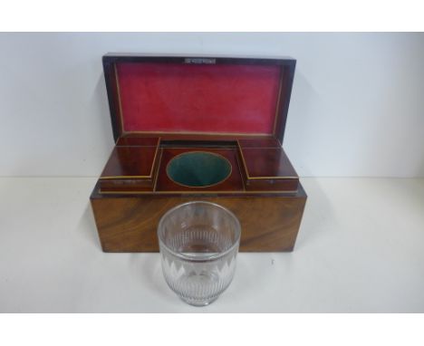 A 19th century mahogany two section tea caddy with mixing bowl, 16cm tall x 30cm x 15cm 