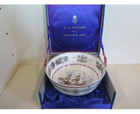 A Royal Worcester bone china Mayflower bowl, boxed, in good condition, 26cm diameter, number 17, of interest as is the 400th 