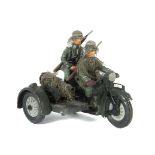 Kraftrad mit Beiwagen und Besatzung