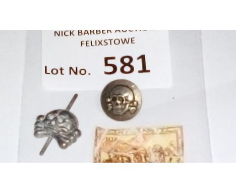 Militaria : German WW2 SS Deaths Head button, stamp and Panzer collar Deaths Head - VF