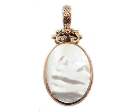 9ct rose gold hardstone and mother of pearl pendant, hallmarked around the rim Condition Report Approx 16.5gm length = 5cm