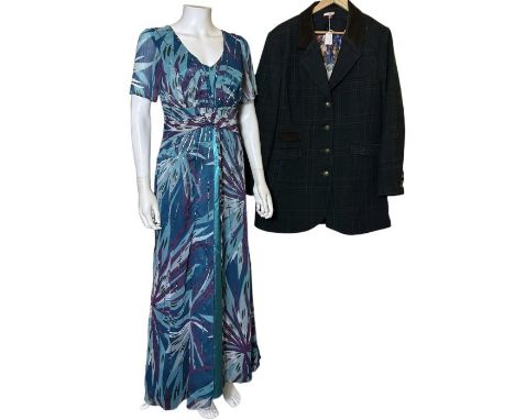 women's clothing to include a chenille tapestry effect coat by Joe Browns (sz 18), a 3/4 length coat by Joes browns in tartan