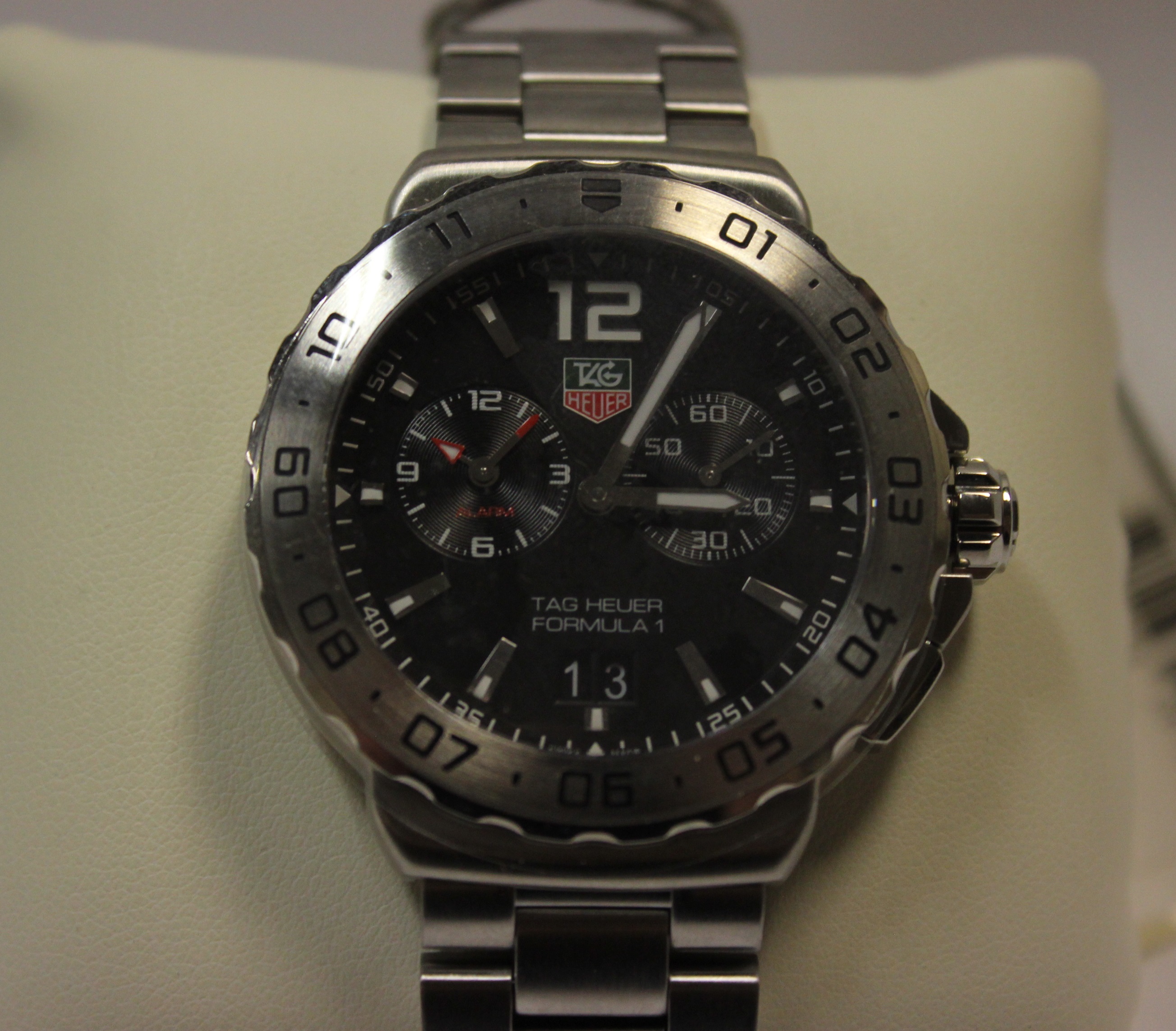 tag heuer formula 1 wau111a