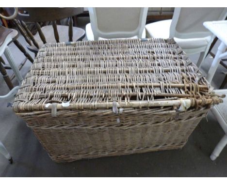 Large wicker hamper