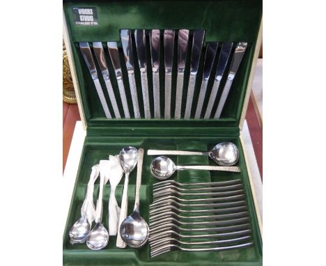 Miscellaneous Vintage Viners Stainless Steel Flat Ware, both 12 pce, a cake set together with a Wardonia Hammered Pewter tea 