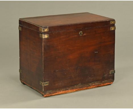 A George III mahogany brass bound trunk, with open interior and brass lock escutcheon.  Height 70 cm, width 84 cm, depth 54 c