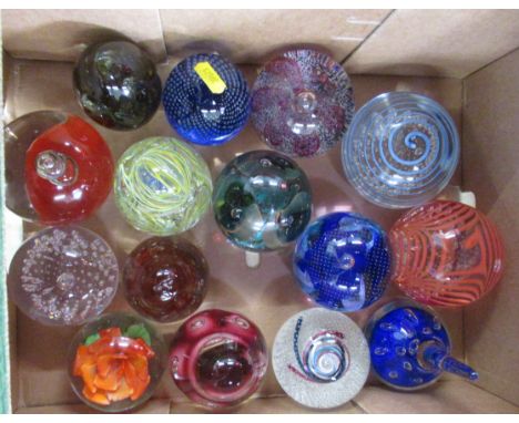 15 assorted glass paperweights, mainly with bubbles and swirl decoration, to include Caithness