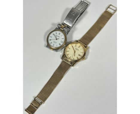 A Gentleman's Tissot quartz stainless steel wristwatch with enamelled dial, Roman numerals and date complication, on Rolex st