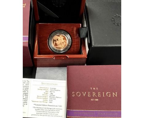 Royal Mint. ‘The Sovereign’ Gold Proof 2015 Fifth Portrait-First Edition. In Original case with certificate.