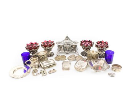 A mixed lot,comprising of silver items: a set of four Victorian salt cellars, by Henry Wilkinson &amp; Co, Sheffield 1837, pi