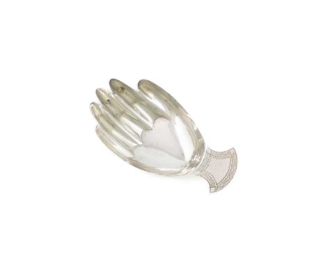 A George III silver right hand caddy spoon, by Josiah Snatt, London 1805, the handle with engraved decoration, length 6.7cm, 