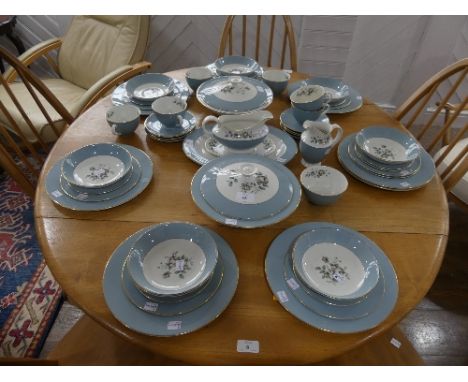 Royal Doulton Translucent China "Rose Elegans", 50-piece part tea and dinner service, T.C.1010 (50)