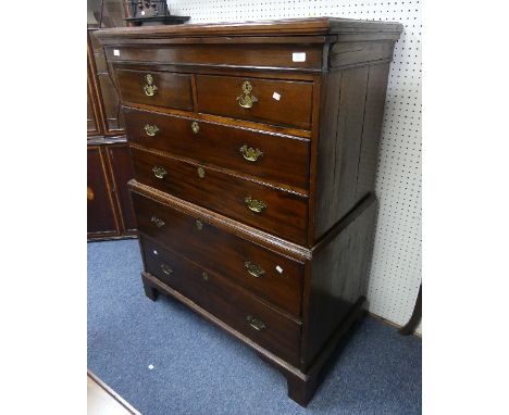 A Georgian mahogany Tallboy Chest on Chest, reduced height, now with two short drawers over two long in the top section with 