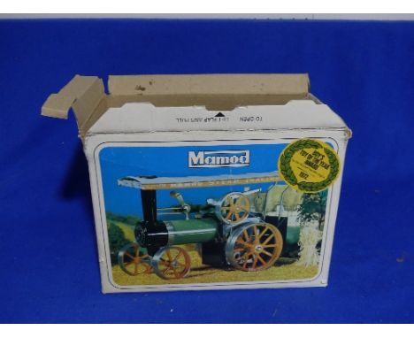 Mamod Traction Engine S.E.1a, in good condition, boxed, with accessories.