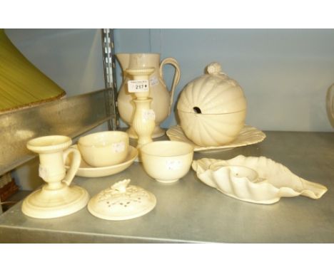 THREE PIECES OF REPRODUCTION LEEDS CREAMWARE POTTERY COMPRISING; MELON SHAPED TUREEN WITH COVER, INTEGRAL LEAF  PATTERN STAND