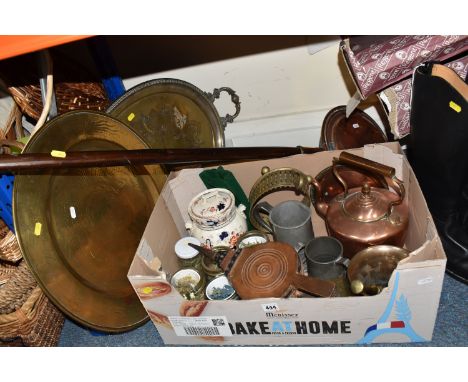 ONE BOX AND LOOSE METALWARE, to include a heavy bronze mortar with a brass pestle, large brass charger with an oriental engra